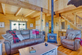 Lake George Cabin with Deck and Mountain Views!